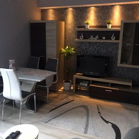 גדינייה Apartament D&B מראה חיצוני תמונה