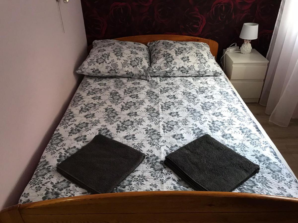 גדינייה Apartament D&B מראה חיצוני תמונה