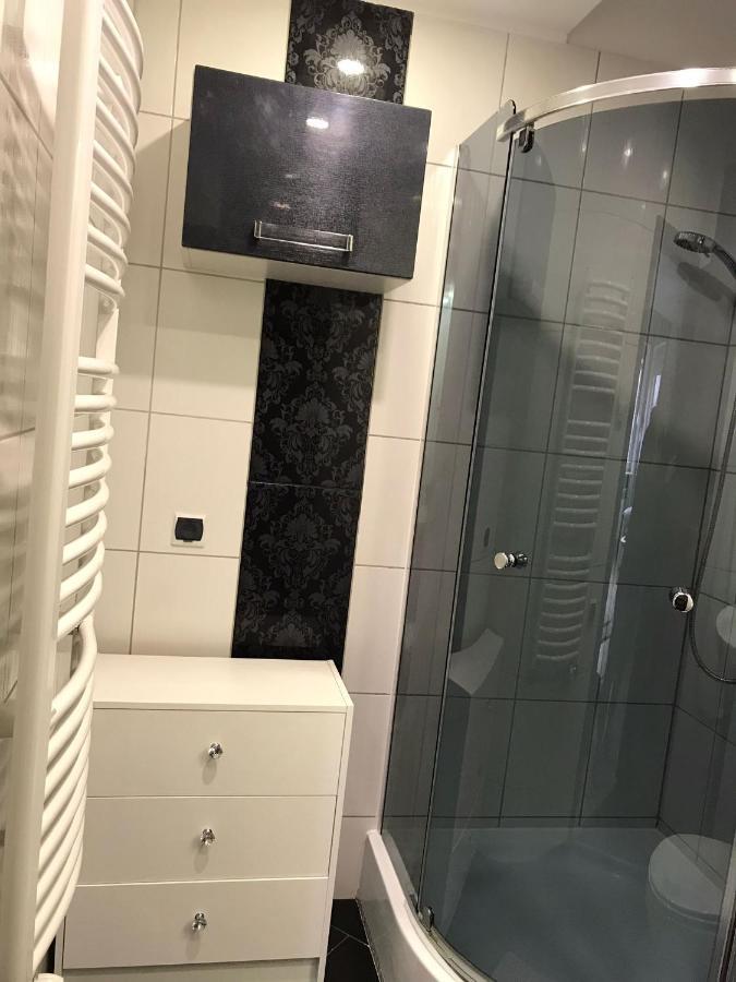 גדינייה Apartament D&B מראה חיצוני תמונה